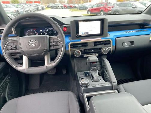 2025 Toyota Tacoma TRD Off Road