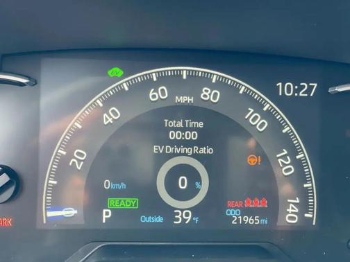 2025 Toyota RAV4 Hybrid SE