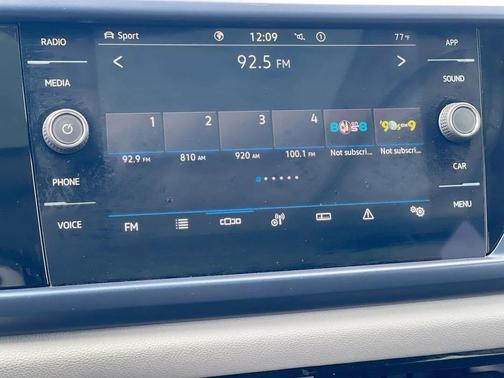 2022 Volkswagen Taos SE