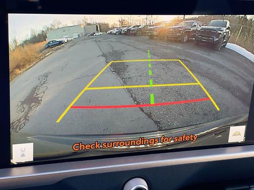 2025 Toyota Crown Signia XLE