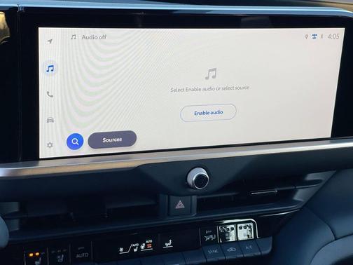 2025 Toyota Crown Signia XLE