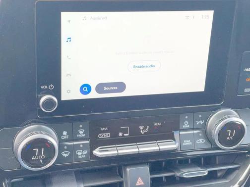 2025 Toyota Highlander LE