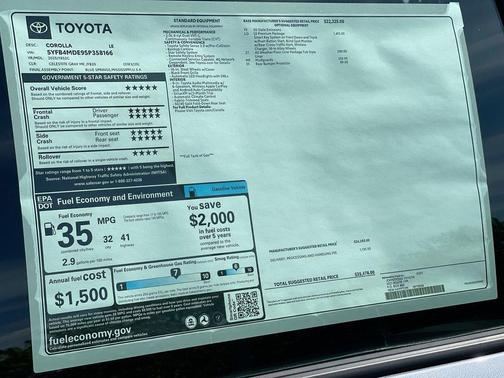 2025 Toyota Corolla LE