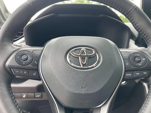 Silver Sky Metallic 2025 Toyota RAV4 XLE Premium