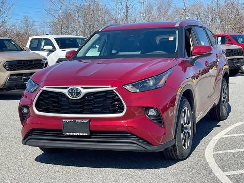 2026 Toyota Highlander Hybrid XLE