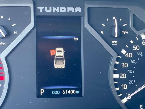 Celestial Silver Metallic 2022 Toyota Tundra SR5