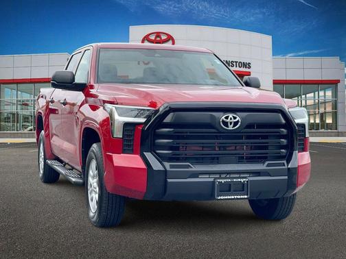 2025 Toyota Tundra SR