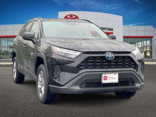 2024 Toyota RAV4 Hybrid SE