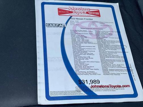 2022 Nissan Frontier SV