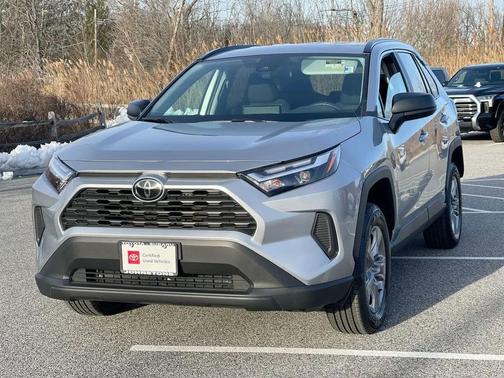 2025 Toyota RAV4 Hybrid SE