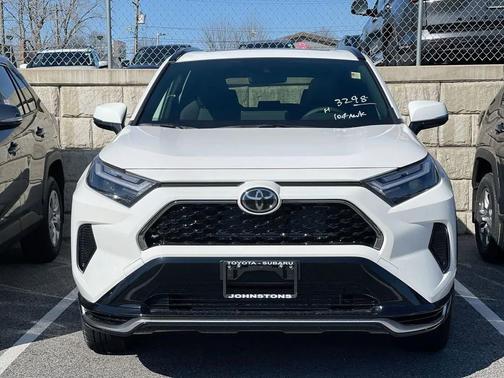 2025 Toyota RAV4 Hybrid SE