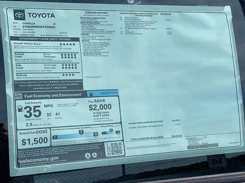 2025 Toyota Corolla LE