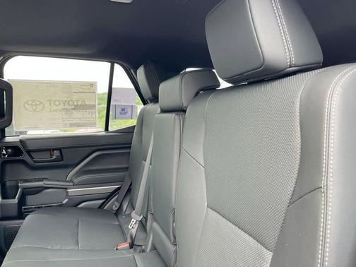 2025 Toyota 4Runner TRD Off Road Premium