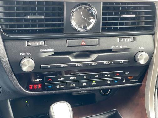 Eminent White Pearl 2022 Lexus RX 350 Base