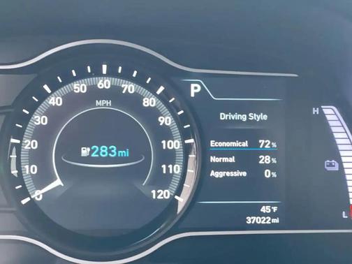 2021 Hyundai KONA EV SEL