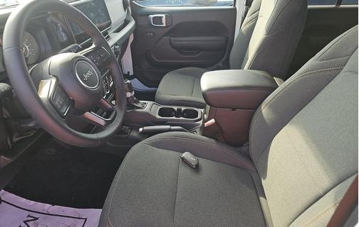 2025 Jeep Gladiator Sport S