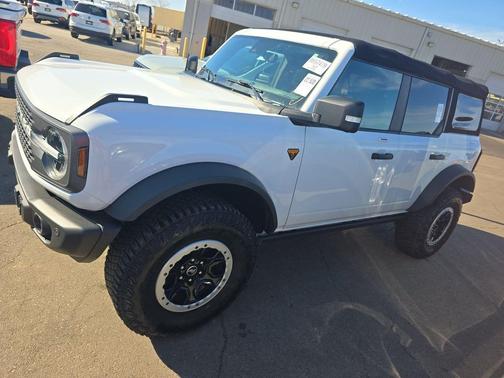 2022 Ford Bronco Badlands
