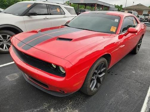 2021 Dodge Challenger SXT