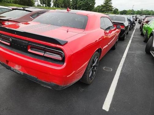 2021 Dodge Challenger SXT