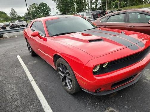 2021 Dodge Challenger SXT