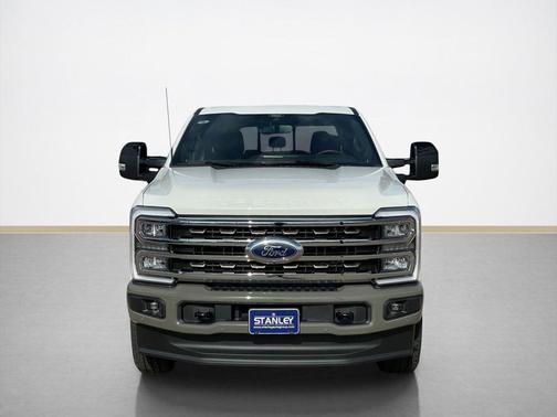 STAR WHITE 2026 Ford F-250 King Ranch