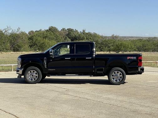 2026 Ford F-250 Lariat