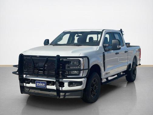 OXFORD WHITE 2026 Ford F-250 XL