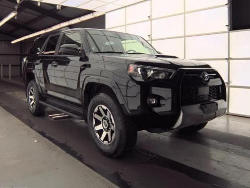 2024 Toyota 4Runner TRD Off Road