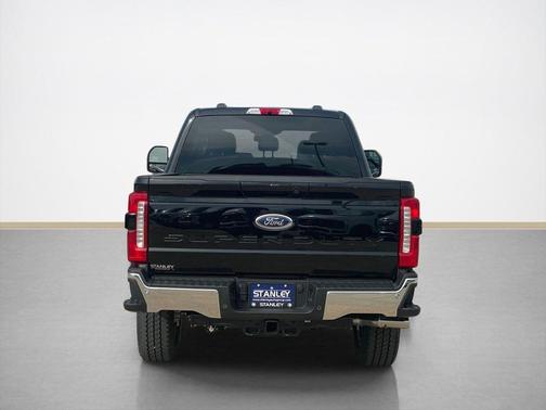 Agate Black Metallic 2026 Ford F-250 Lariat
