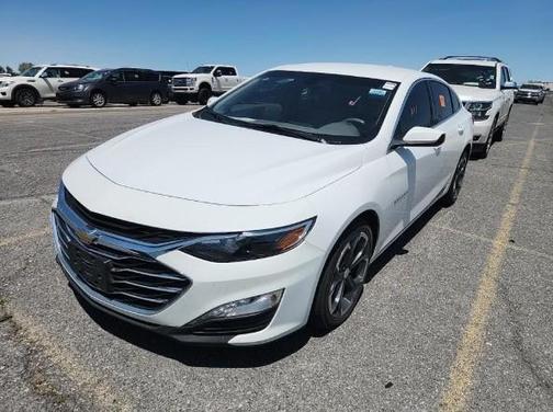 2022 Chevrolet Malibu FWD LT
