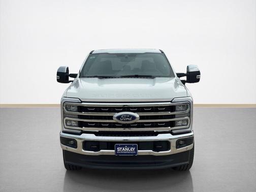 Star White Metallic Tri-Coat 2026 Ford F-250 King Ranch