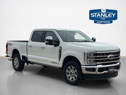 Star White Metallic Tri-Coat 2026 Ford F-250 King Ranch