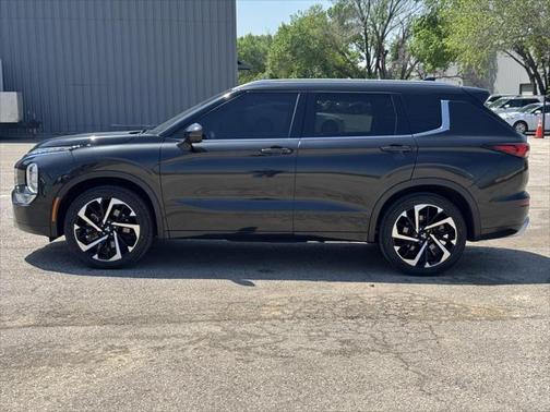 2022 Mitsubishi Outlander SEL 2.5 2WD