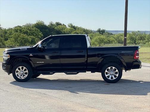 2021 RAM 2500 Laramie Crew Cab 4x4 6'4' Box
