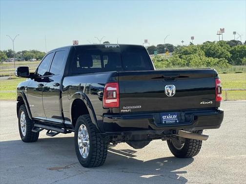 2021 RAM 2500 Laramie Crew Cab 4x4 6'4' Box