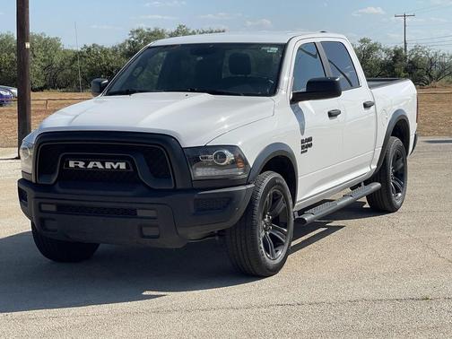 2023 RAM 1500 Classic Warlock Crew Cab 4x4 5'7' Box
