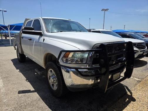 2018 RAM 2500 Tradesman Crew Cab 4x4 6'4' Box