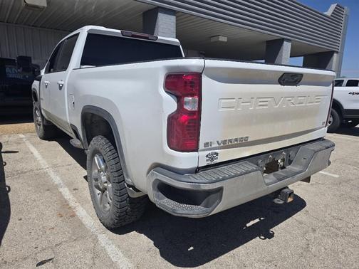 Summit White 2021 Chevrolet Silverado 2500 LT