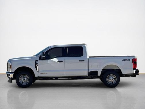 OXFORD WHITE 2026 Ford F-250 XL