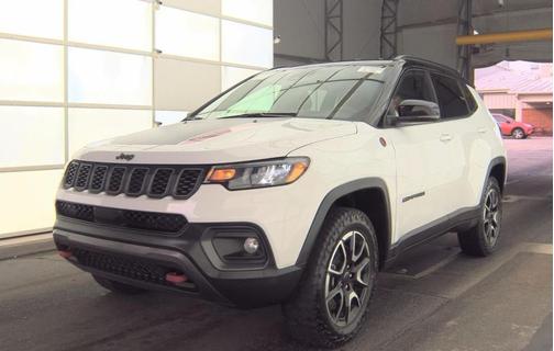 2025 Jeep Compass Trailhawk