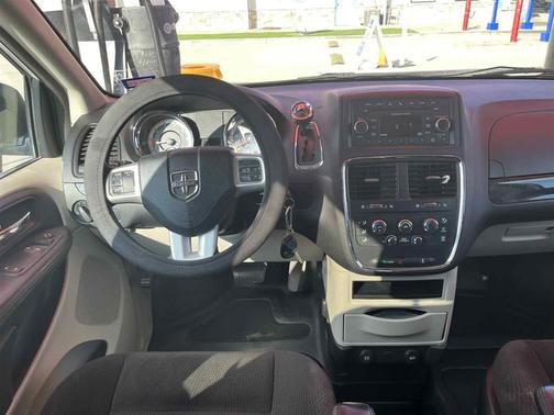 2016 Dodge Grand Caravan AVP/SE