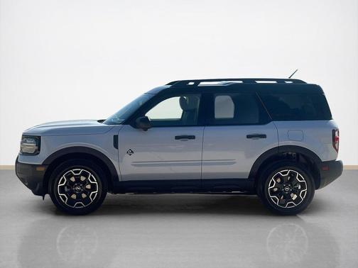 Space White Metallic 2026 Ford Bronco Sport Outer Banks