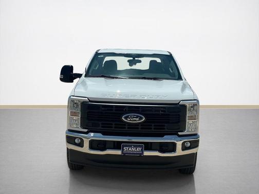 Oxford White 2026 Ford F-250 XL