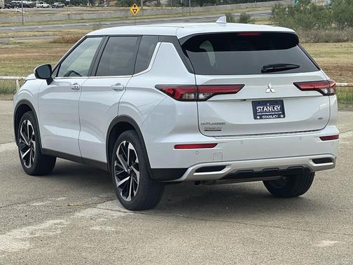 2024 Mitsubishi Outlander SE 2.5 2WD