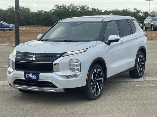 2024 Mitsubishi Outlander SE 2.5 2WD