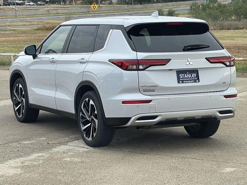 2024 Mitsubishi Outlander SE 2.5 2WD