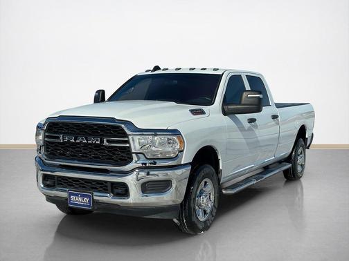 2024 RAM 2500 Tradesman Crew Cab 4x4 8' Box