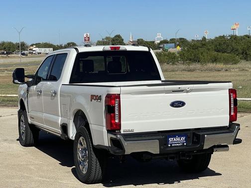 2026 Ford F-250 Lariat