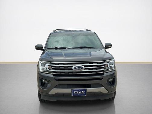 Magnetic Metallic 2018 Ford Expedition XLT