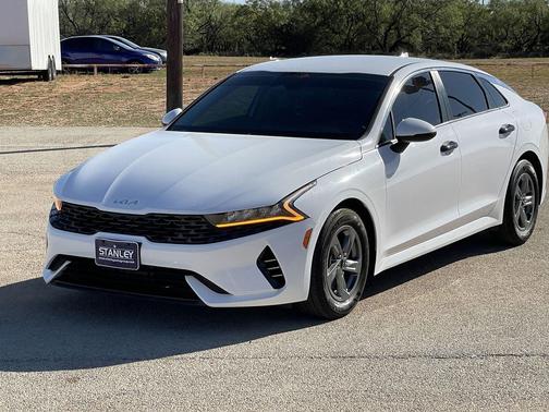 2022 Kia K5 LXS
